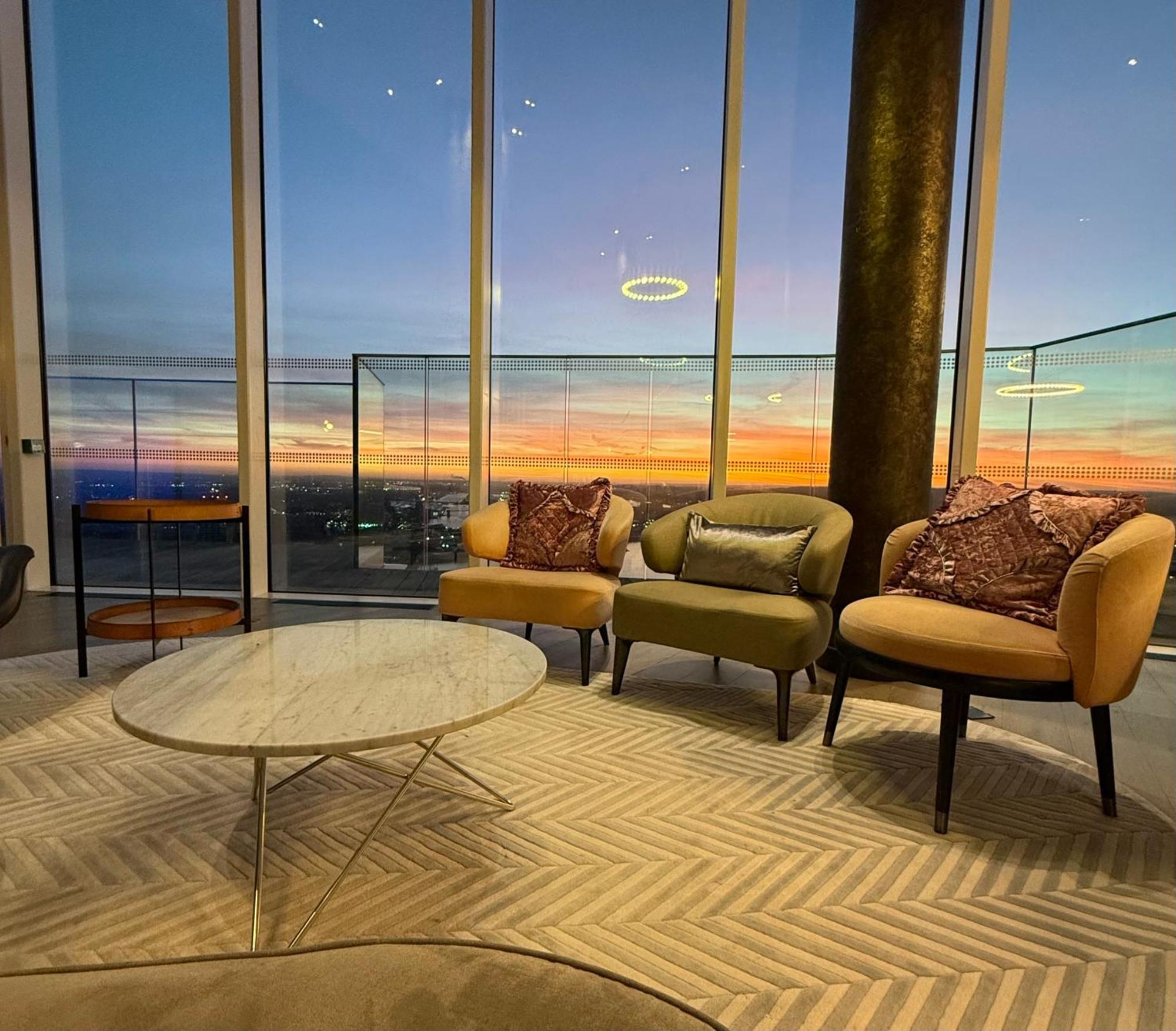 Apartament Luxury Modern 2 Bed Flat With Balcony And View - Canary Wharf Center Londra